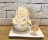 【上本町本店】桃かき氷のイメージ